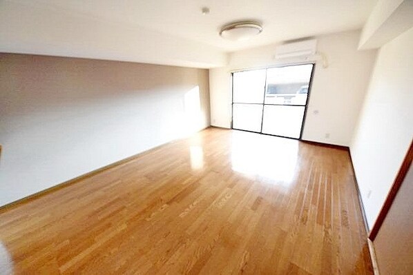 グランフィールド行徳の物件内観写真